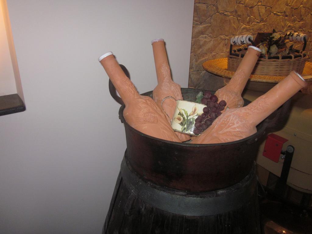 La Tavernetta Dell'Etna Zafferana Etnea Dış mekan fotoğraf