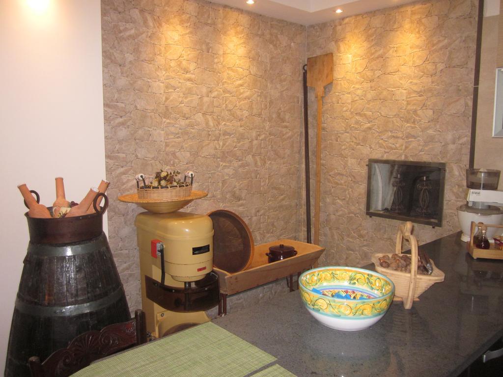 La Tavernetta Dell'Etna Zafferana Etnea Dış mekan fotoğraf